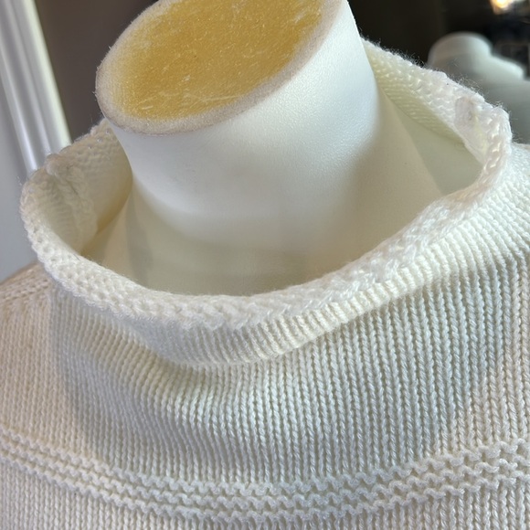 JESSICA SIMPSON Ivory Chunky Knit Funnel Neck Bell Sleeve Sweater Size Large - Picture 6 of 15
